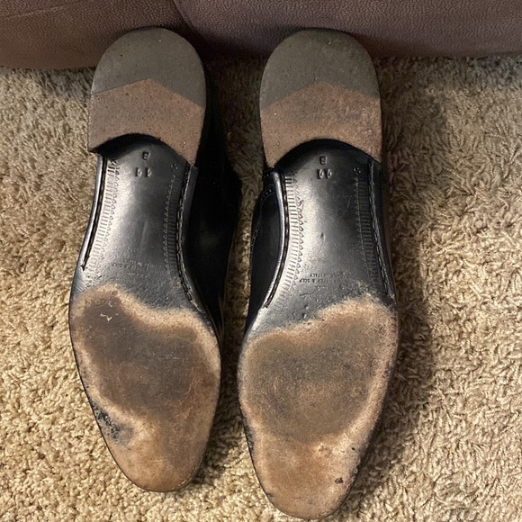 Ferragamo Black Leather Men’s Cap toe Oxfords - Picture 8 of 9